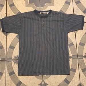 VTG Y2K Stripe Pattern Henley Shirt
